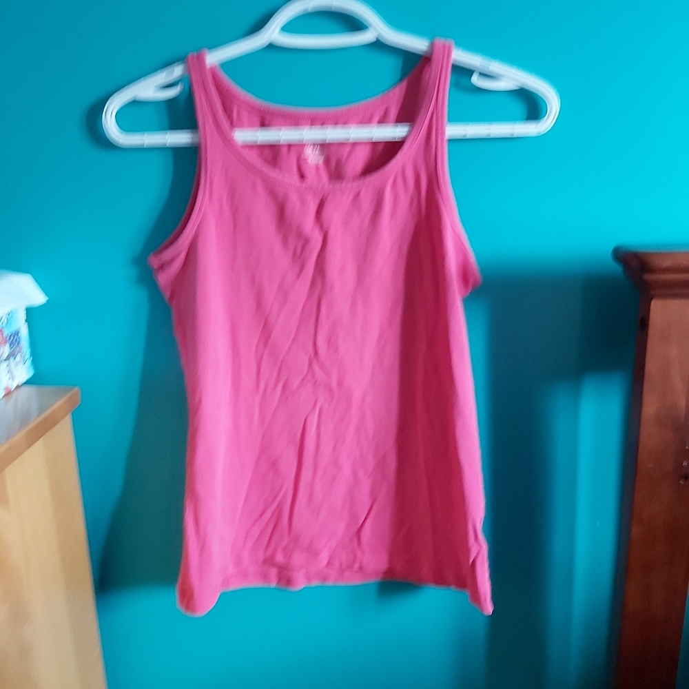 Pink tank top